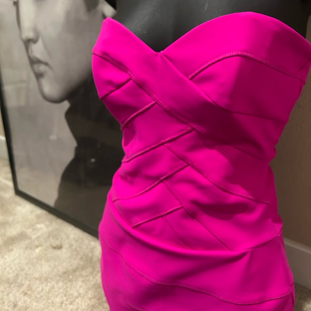 Laundry By Shelli Segal Vibrant Strapless Dress